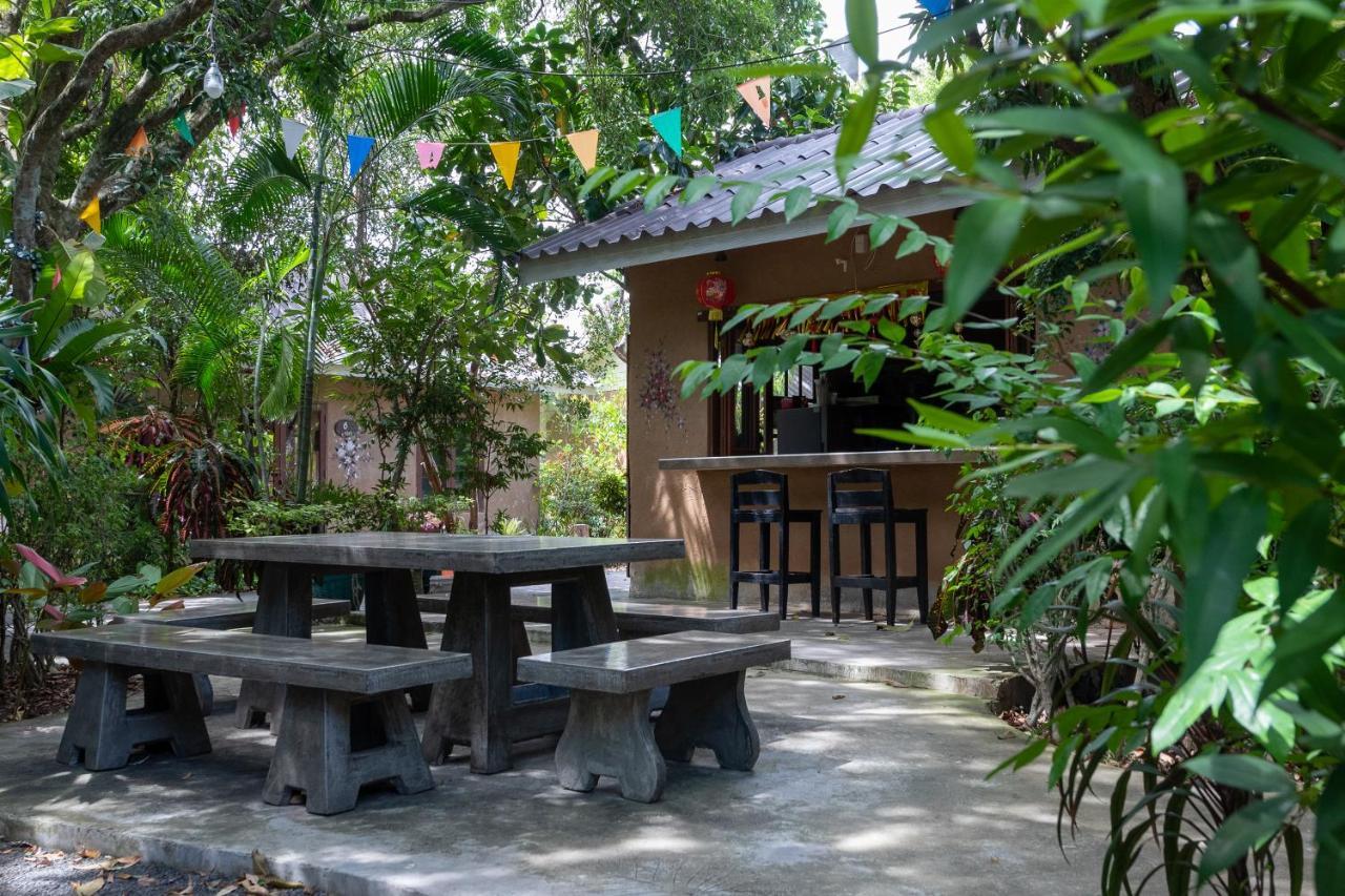 Muntra Garden Resort Sattahip Exterior foto